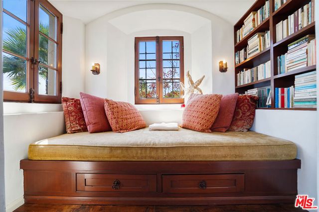 22800 Beckledge Terrace, Malibu, CA 90265