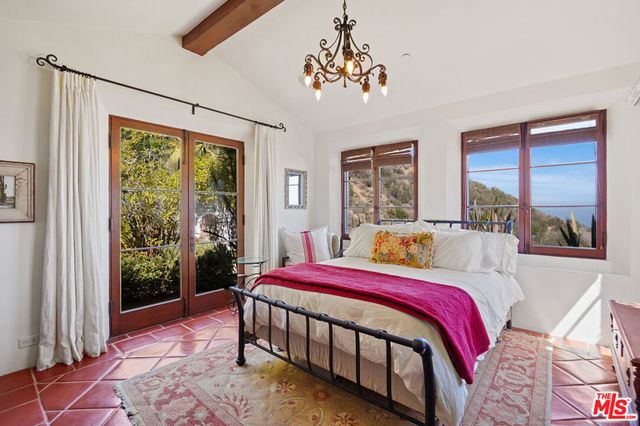 22800 Beckledge Terrace, Malibu, CA 90265
