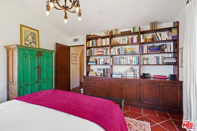 22800 Beckledge Terrace, Malibu, CA 90265