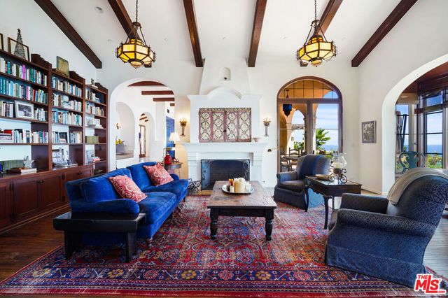 22800 Beckledge Terrace, Malibu, CA 90265