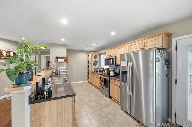 2467 E 380 Road, Talala, OK 74080