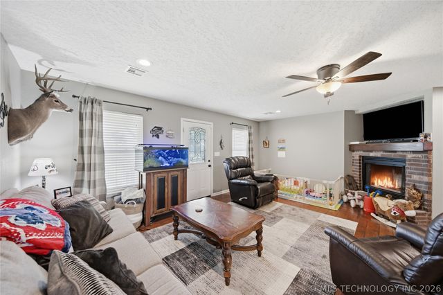 2467 E 380 Road, Talala, OK 74080