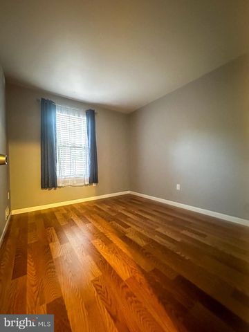 801 EAGLE POINT PL, Galloway, NJ 08205