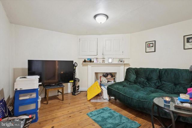 160 2ND, New Castle, DE 19720