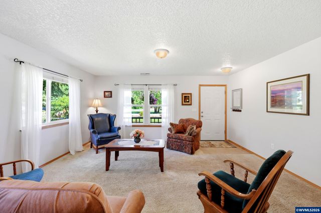 25757 SE Frog Pond Ln, Eagle Creek, OR 97022