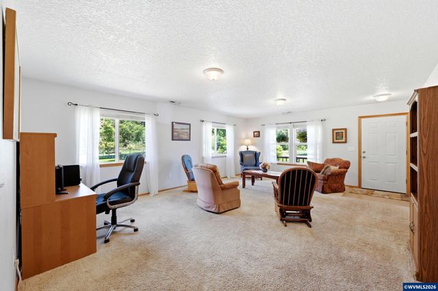 25757 SE Frog Pond Ln, Eagle Creek, OR 97022