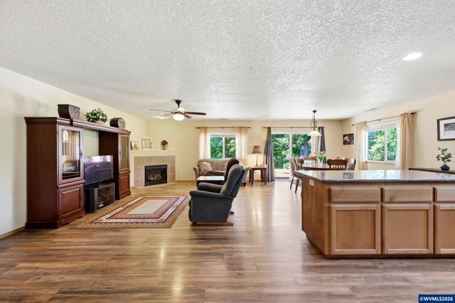 25757 SE Frog Pond Ln, Eagle Creek, OR 97022
