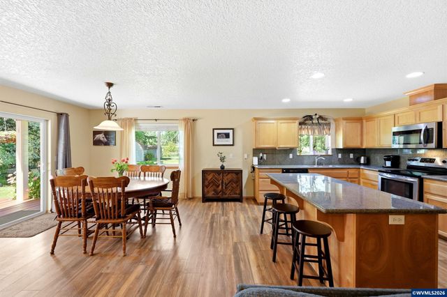 25757 SE Frog Pond Ln, Eagle Creek, OR 97022