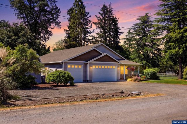 25757 SE Frog Pond Ln, Eagle Creek, OR 97022