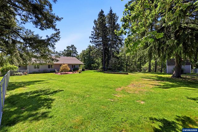 25757 SE Frog Pond Ln, Eagle Creek, OR 97022