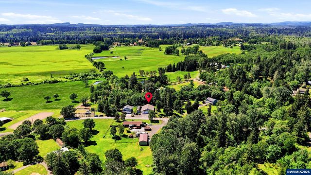 25757 SE Frog Pond Ln, Eagle Creek, OR 97022