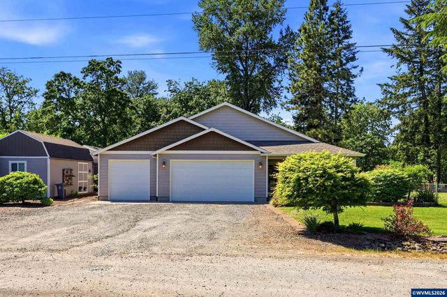 25757 SE Frog Pond Ln, Eagle Creek, OR 97022