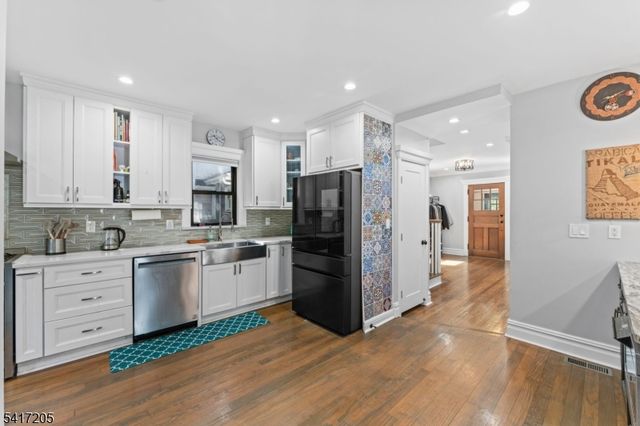 283 Orange Rd, Montclair Twp., NJ 07042