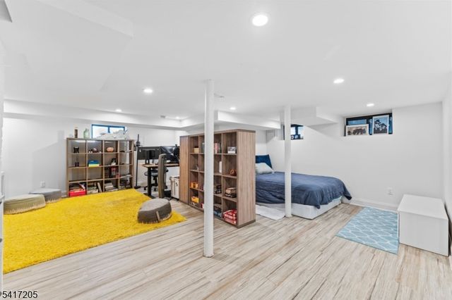 283 Orange Rd, Montclair Twp., NJ 07042