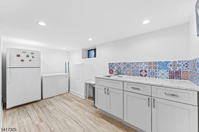 283 Orange Rd, Montclair Twp., NJ 07042