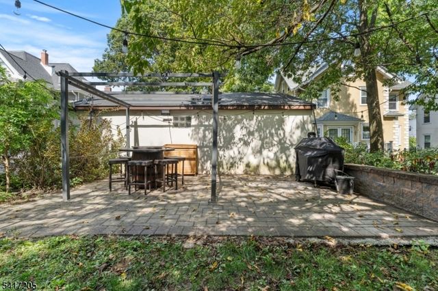 283 Orange Rd, Montclair Twp., NJ 07042