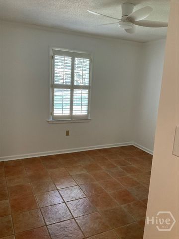 902 Penn Waller Road, Savannah, GA 31410