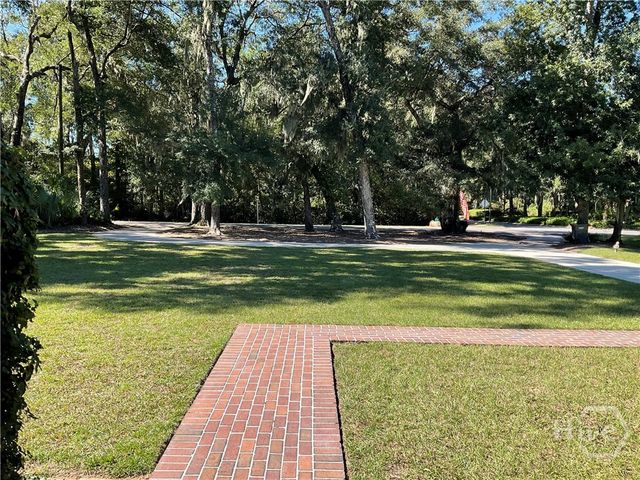 902 Penn Waller Road, Savannah, GA 31410