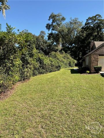 902 Penn Waller Road, Savannah, GA 31410