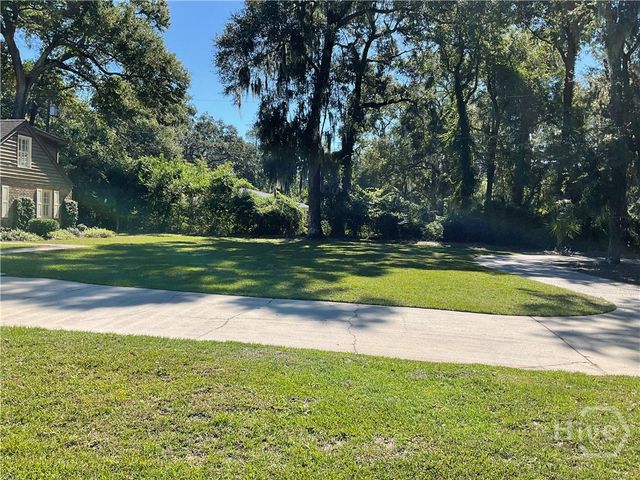 902 Penn Waller Road, Savannah, GA 31410