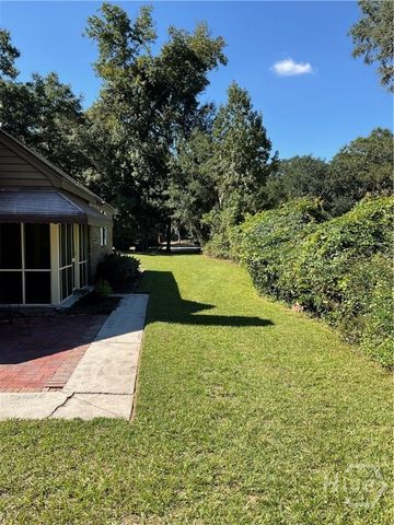 902 Penn Waller Road, Savannah, GA 31410