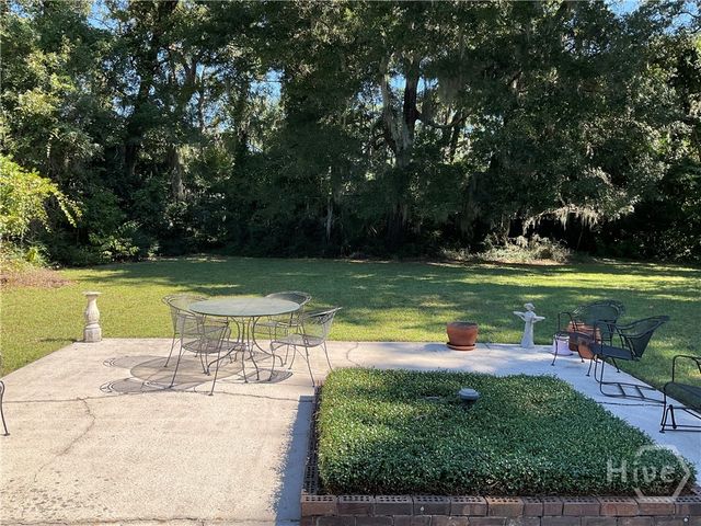 902 Penn Waller Road, Savannah, GA 31410