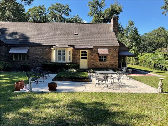 902 Penn Waller Road, Savannah, GA 31410