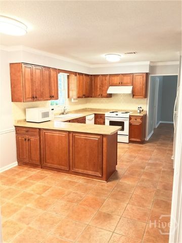 902 Penn Waller Road, Savannah, GA 31410