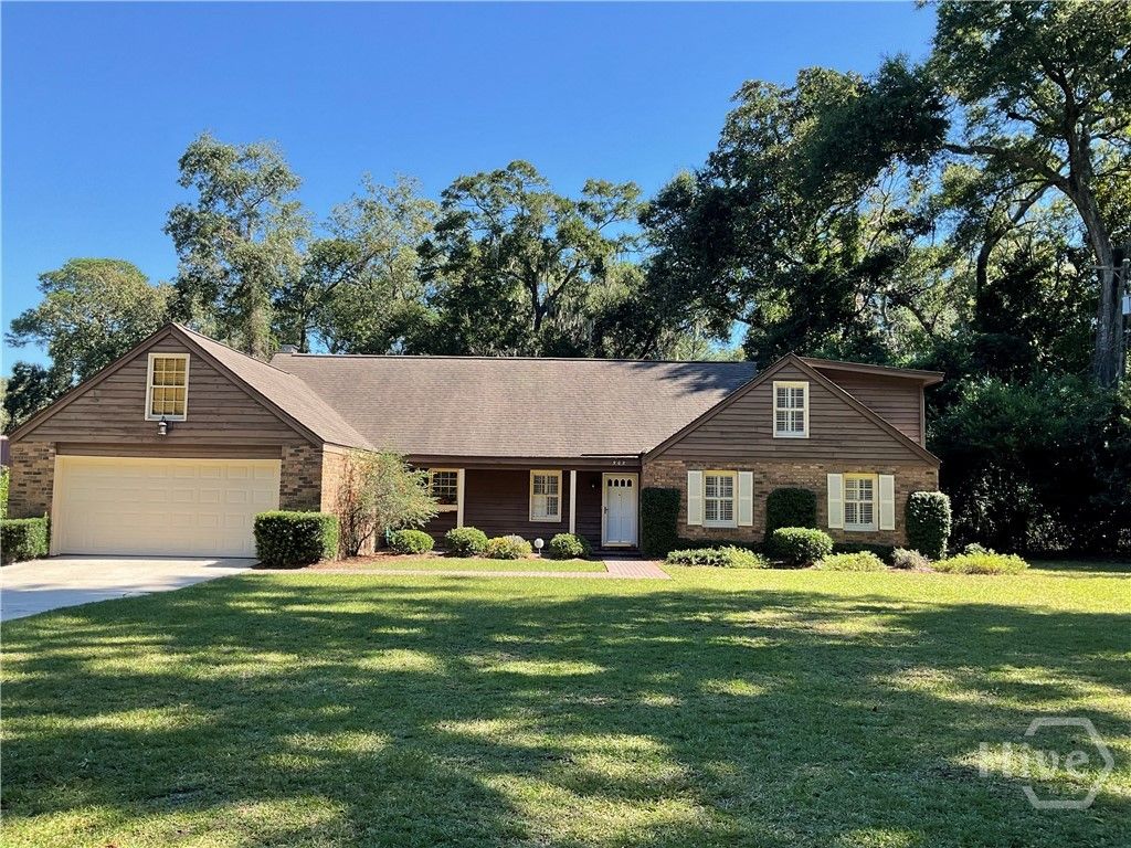 902 Penn Waller Road, Savannah, GA 31410