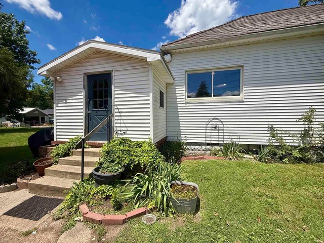 1202 N Third Street, Boonville, IN 47601