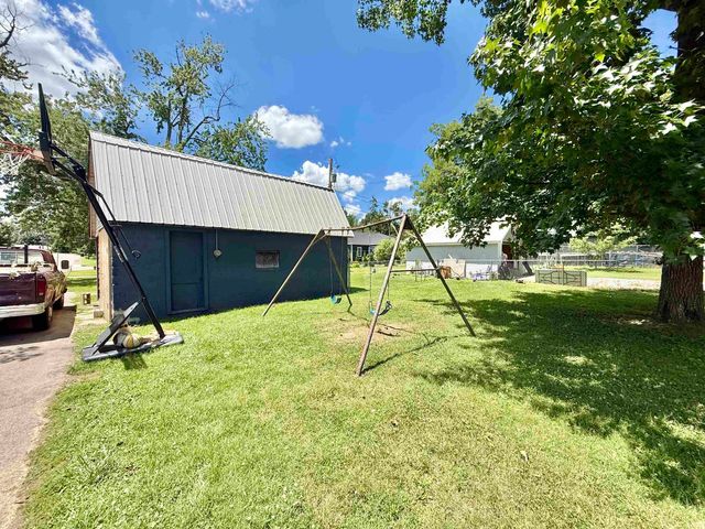 1202 N Third Street, Boonville, IN 47601