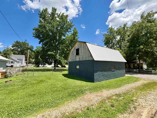 1202 N Third Street, Boonville, IN 47601