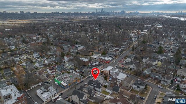 290 Queen Anne Road, Teaneck, NJ 07666