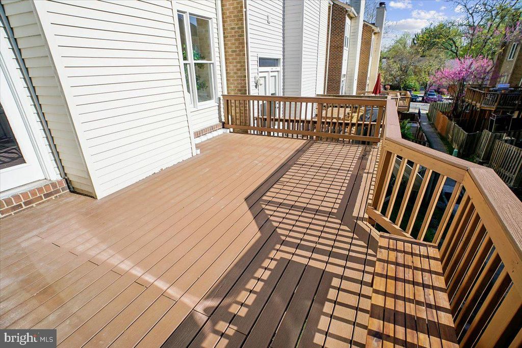 Image 36 of property listing at 4815 CLOISTER DR, Rockville, MD 20852