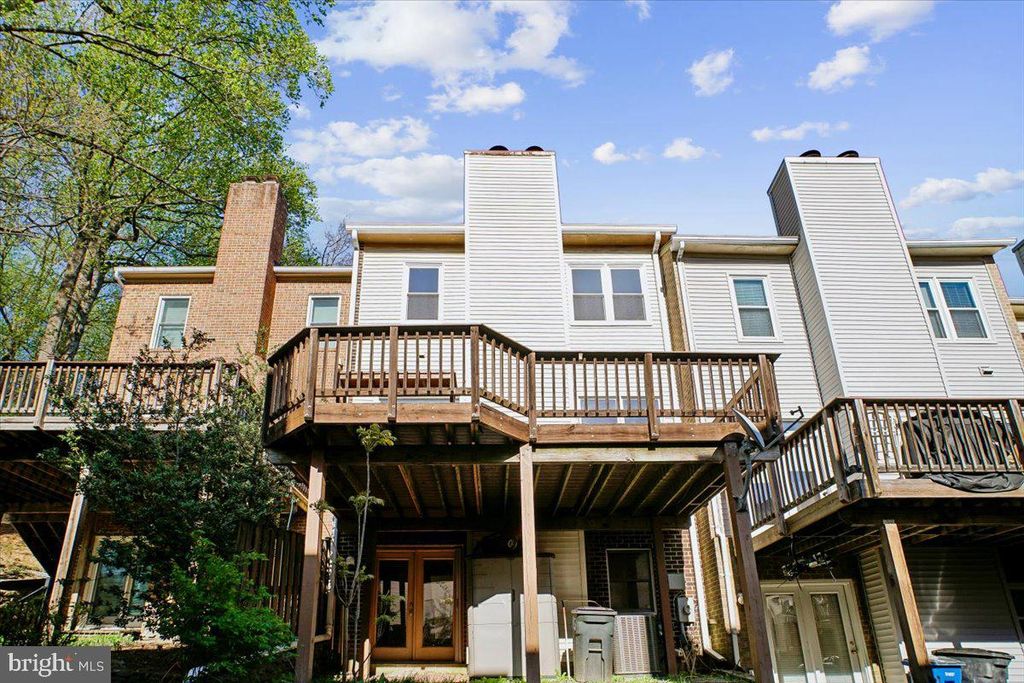 Image 39 of property listing at 4815 CLOISTER DR, Rockville, MD 20852