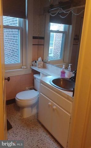 26 S CHESTNUT ST, Boyertown, PA 19512