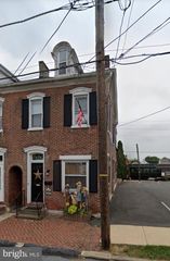 26 S CHESTNUT ST, Boyertown, PA 19512