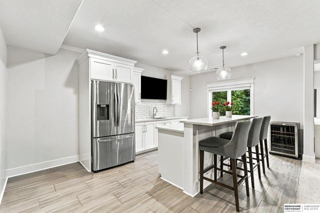 2393 S 218th Avenue, Elkhorn, NE 68022