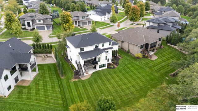 2393 S 218th Avenue, Elkhorn, NE 68022