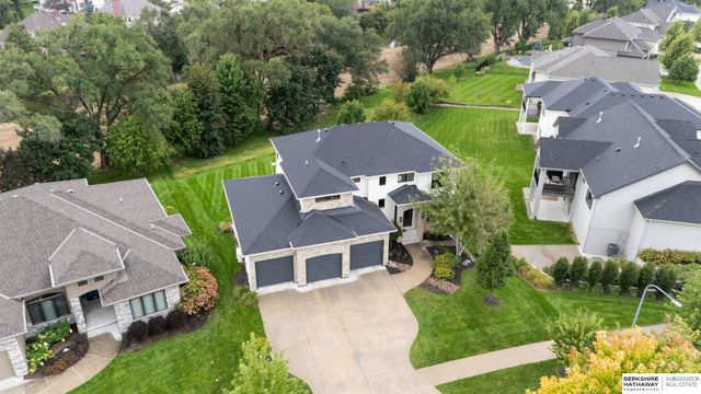 2393 S 218th Avenue, Elkhorn, NE 68022