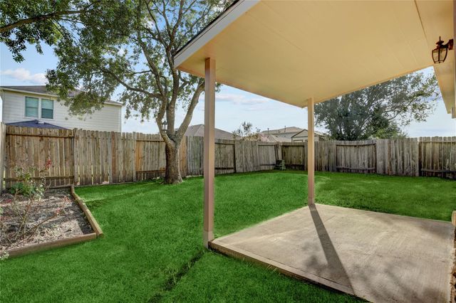 822 Crabapple Way, Rosenberg, TX 77471