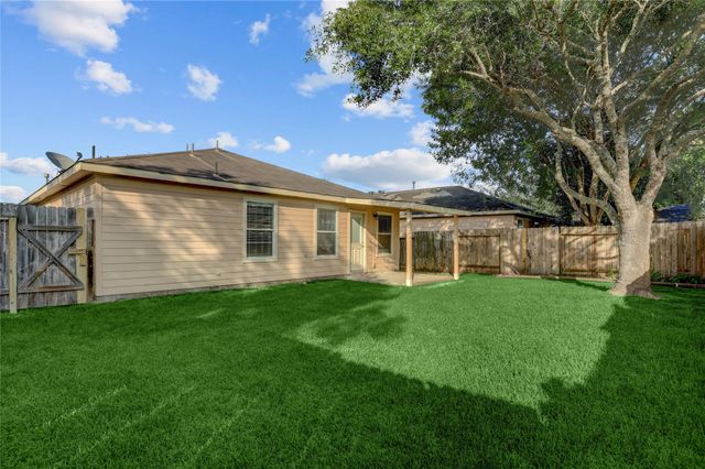 822 Crabapple Way, Rosenberg, TX 77471