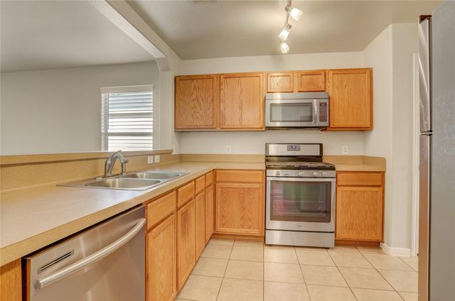 822 Crabapple Way, Rosenberg, TX 77471
