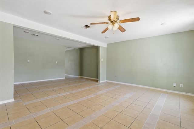 3104 Avenue L, Fort Worth, TX 76105