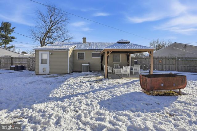 44 WARDOR AVE, New Castle, DE 19720