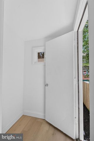 4845 D ST, Philadelphia, PA 19120