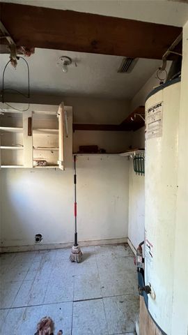 10111 Oberrender Road, Fairchilds, TX 77461