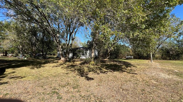 10111 Oberrender Road, Fairchilds, TX 77461