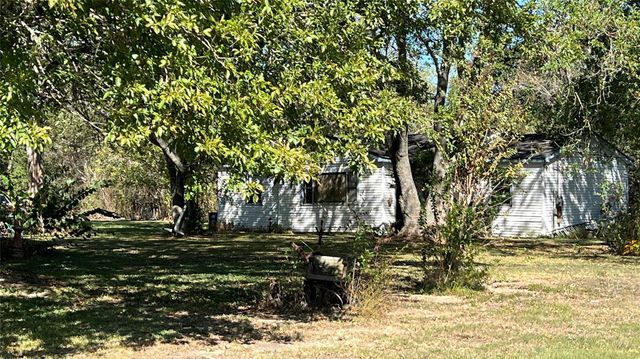 10111 Oberrender Road, Fairchilds, TX 77461