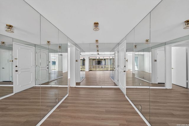 3678 Hidden Dr Apt 1401, San Antonio, TX 78217